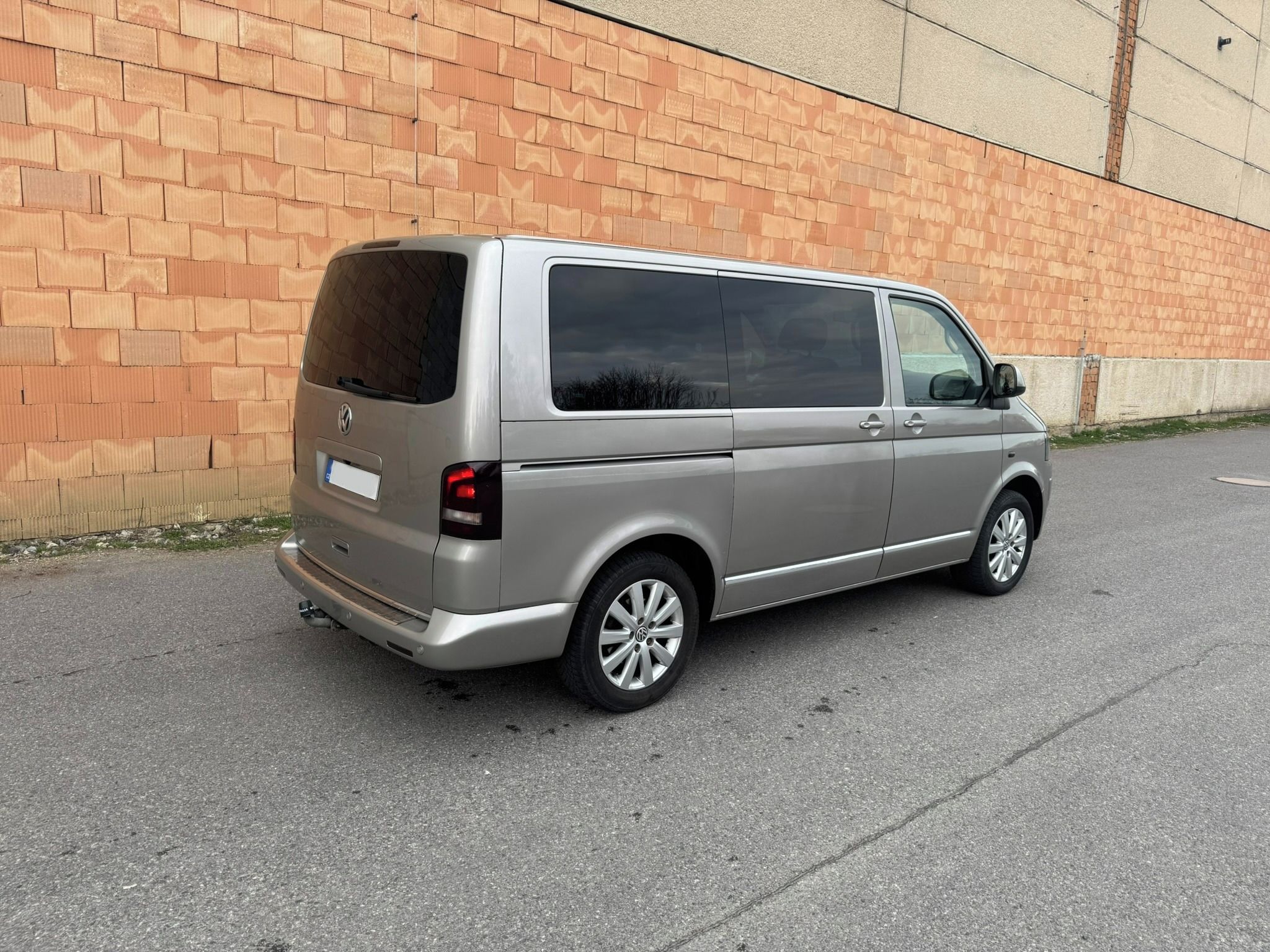 Volkswagen Multivan, T5.1 HIGHLINE DSG 4x4 - fotka 6