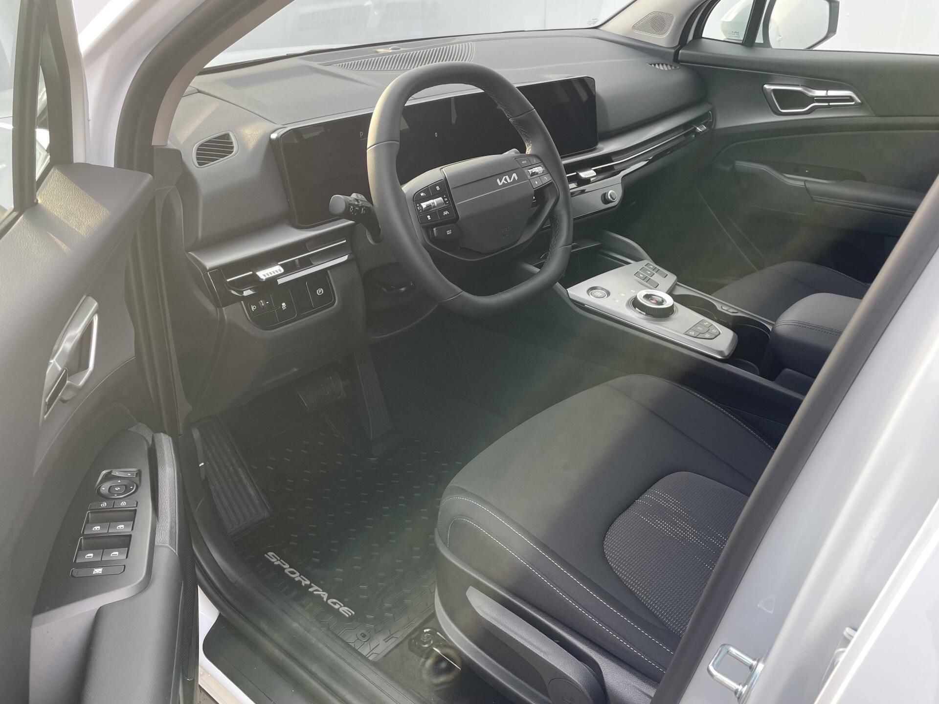 Kia Sportage, EXCLUSIVE 7DCT 4x2 1,6 T-GDi - fotka 5