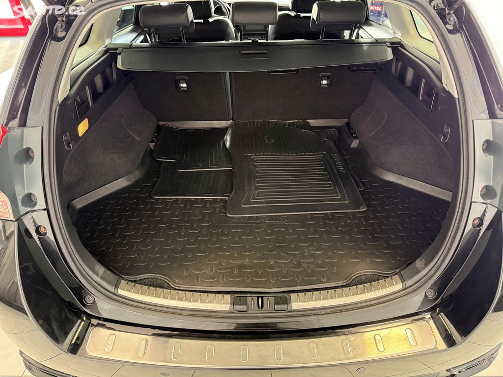Toyota Auris, fotka 31