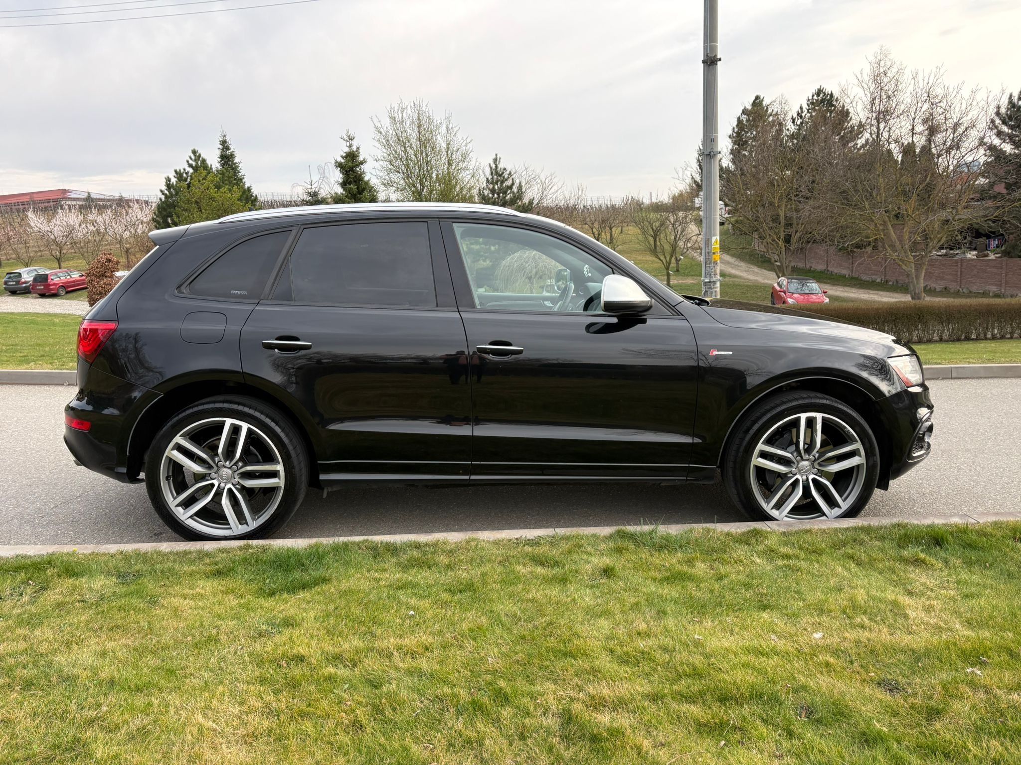 Audi SQ5, 3.0 V6 TFSi 260kW Quattro - fotka 6