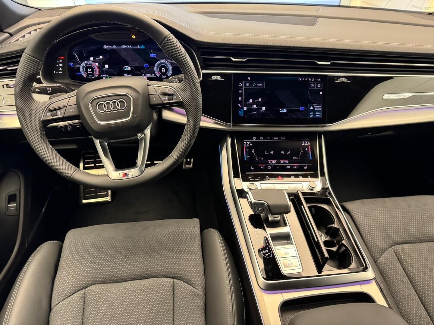 Audi Q8, SUV  50 TDI quattro 210 kW - fotka 5
