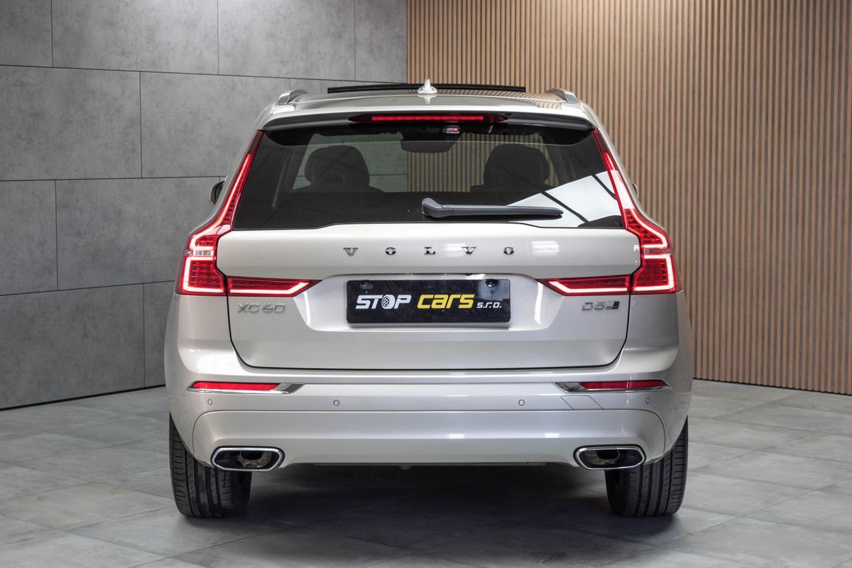 Volvo XC60, D5 AWD INSCRIPTION DPH*ČR 1.M* - fotka 5