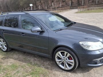Combi 2.0 TDi RS 125kW DSG