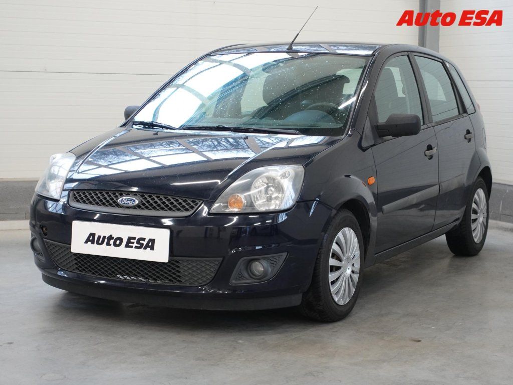 Ford Fiesta, 1.3i,2.maj,ČR,AC,STK2/28 - fotka 3