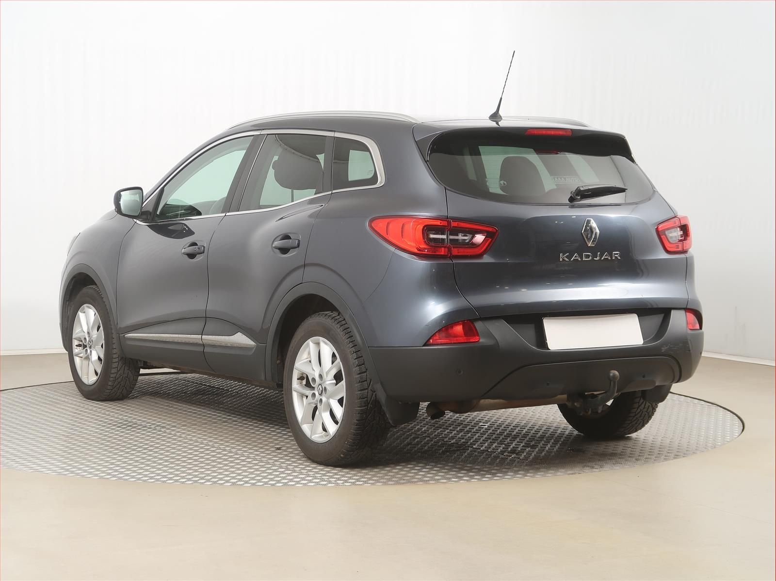 Renault Kadjar, 1.2 TCe, Navi - fotka 4