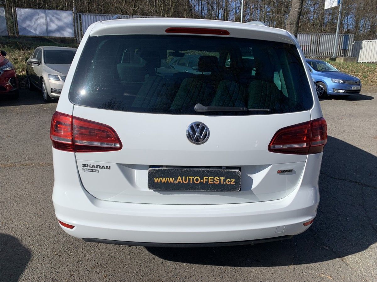 Volkswagen Sharan, 2,0 TDI 4x4 7.MÍST,ČR SERVISKA - fotka 6