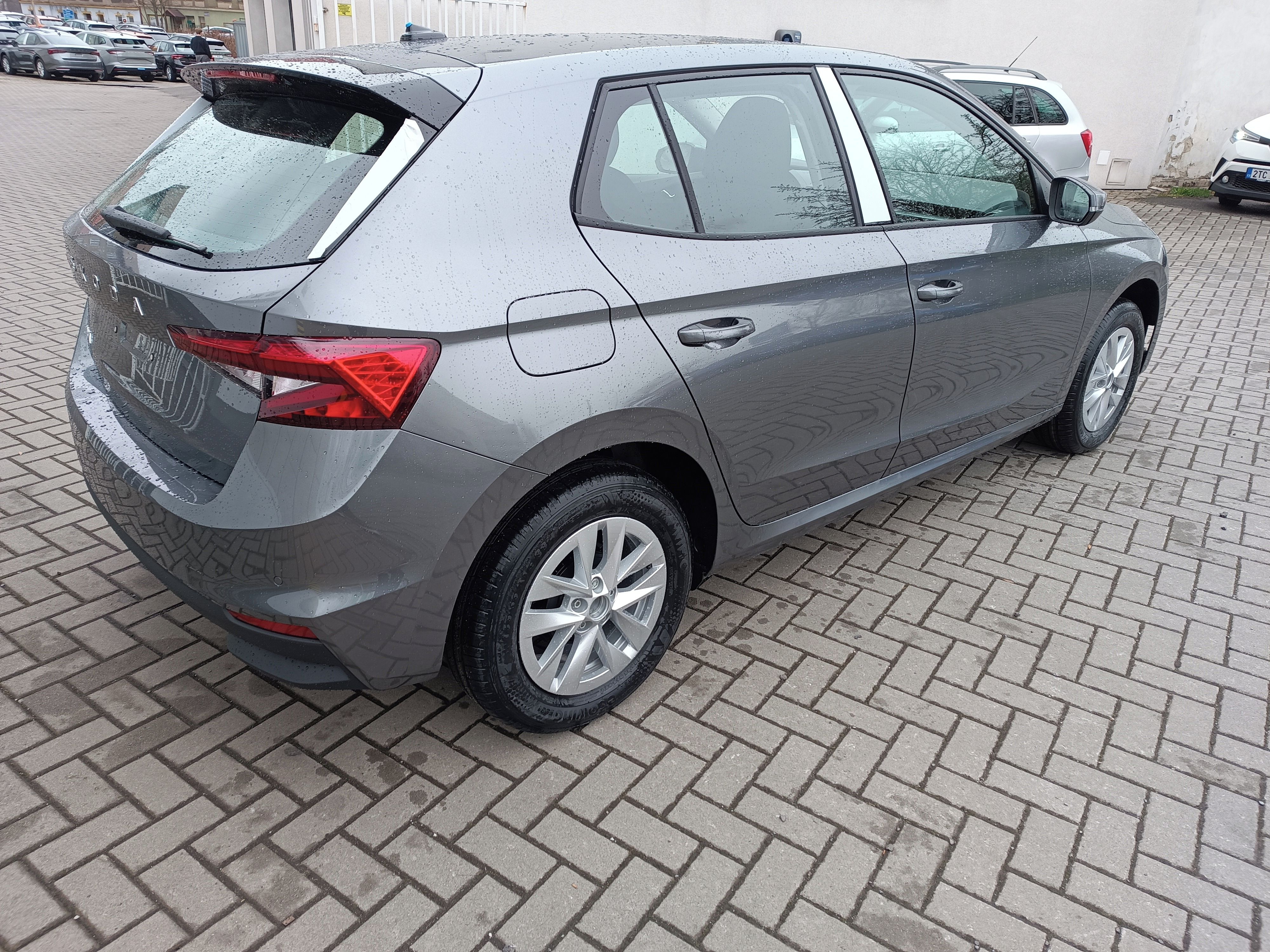Škoda Fabia, Classic 1,0MPI 59kw 5st. man - fotka 3