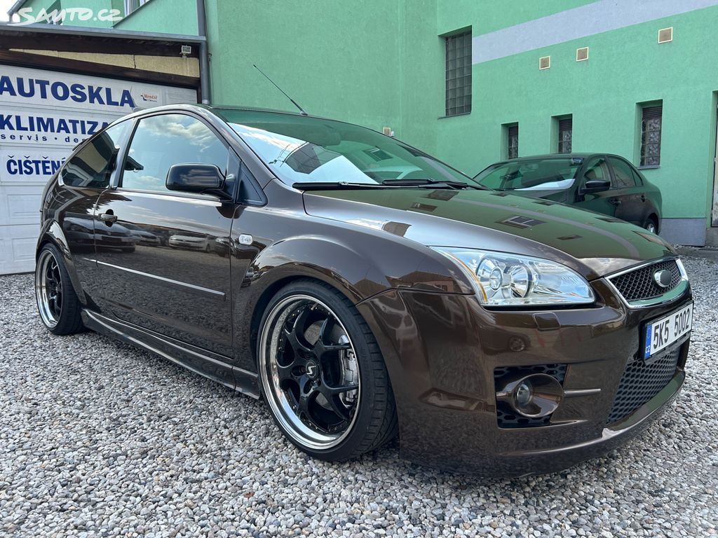 Ford Focus, 1.6 i CHIP - fotka 4
