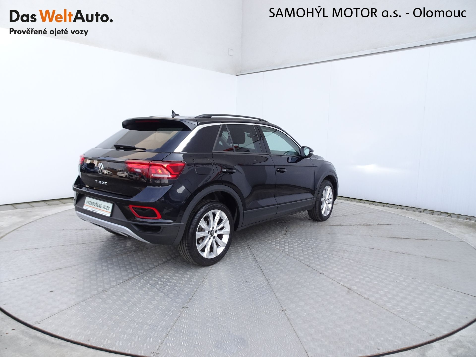 Volkswagen T-Roc, 1.5TSI BMT DSG Life - fotka 2