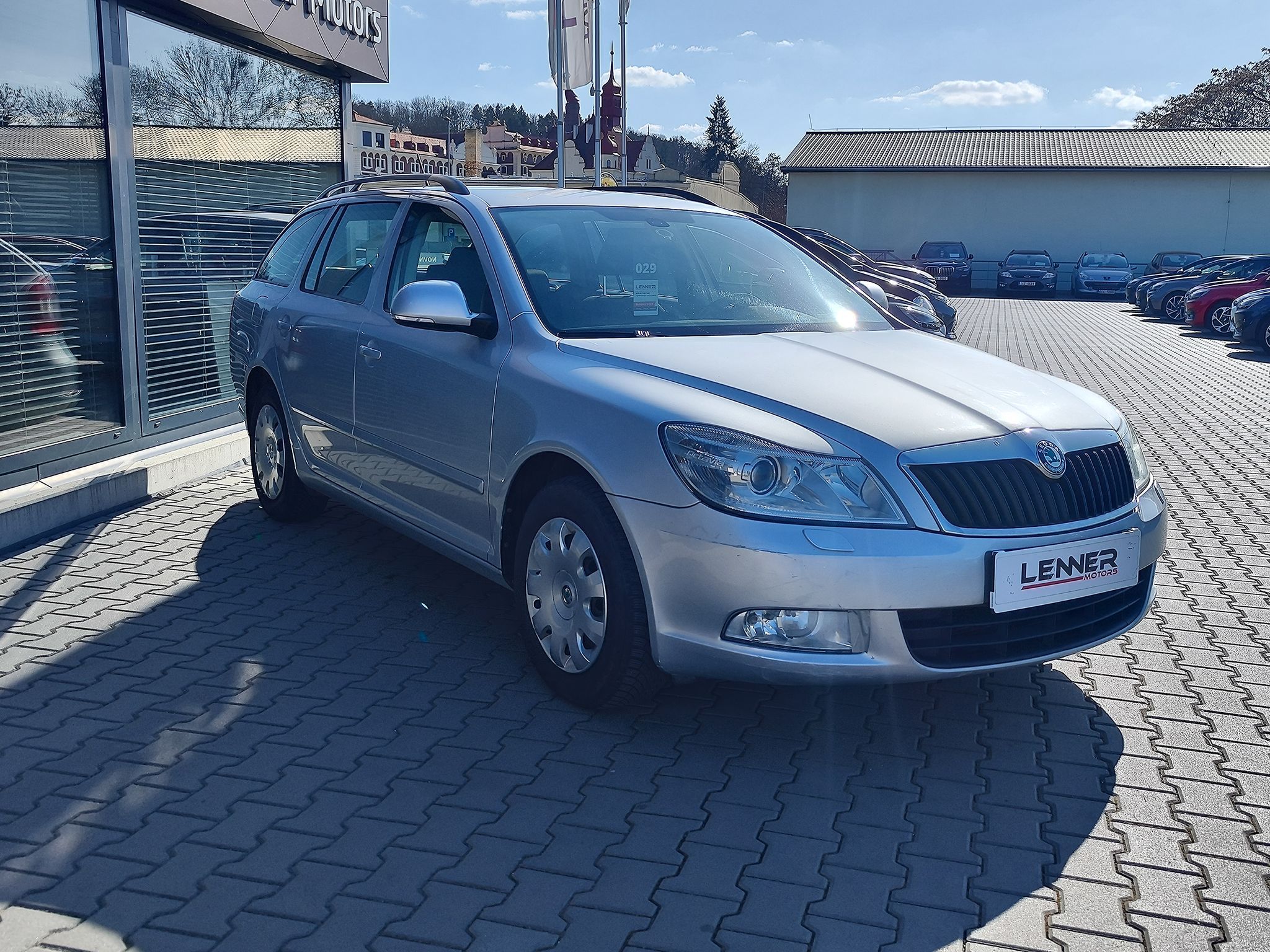 Škoda Octavia, 2.0 TDi/103kW Elegance - fotka 3