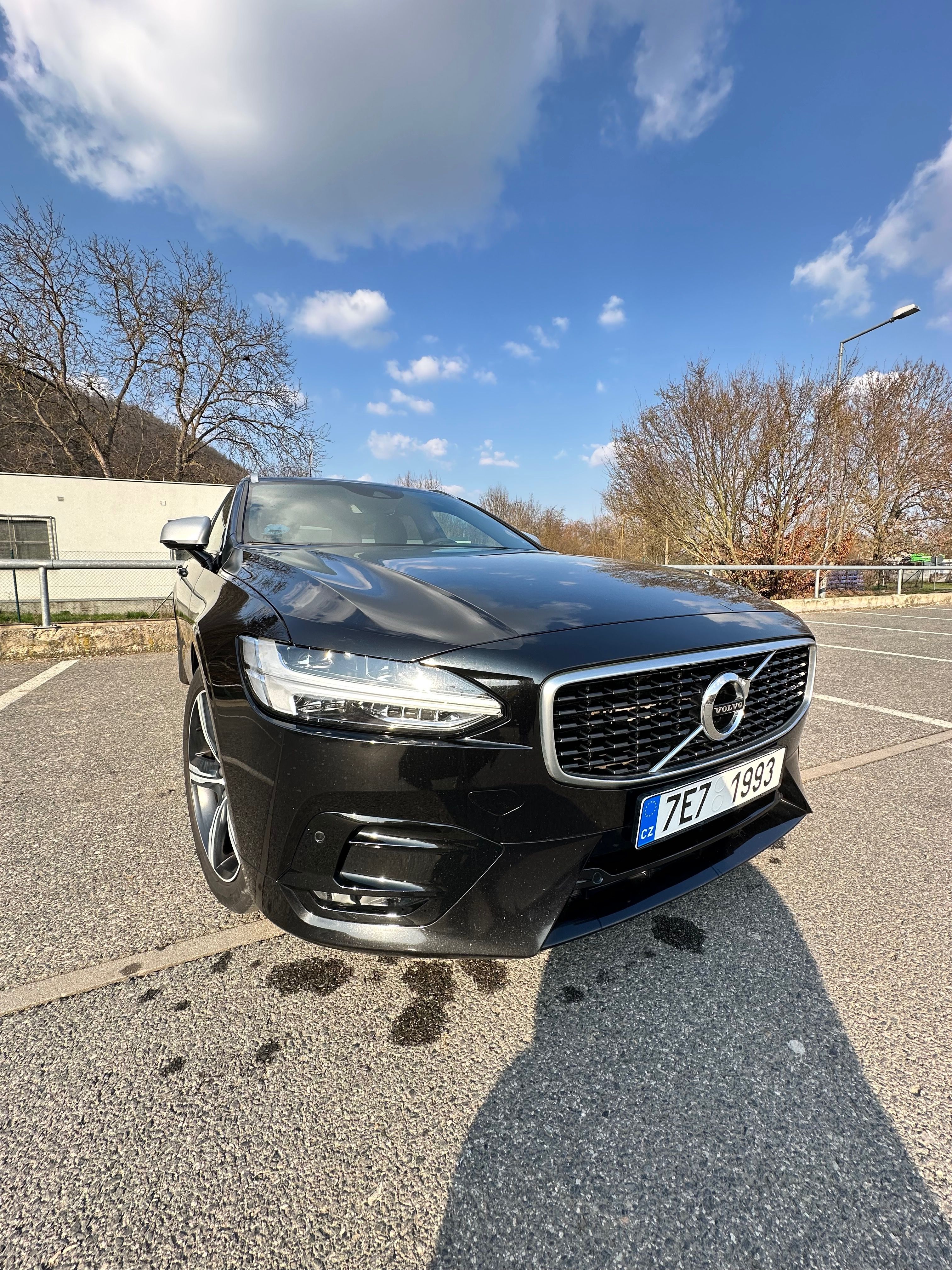 Volvo V90, R-Desing T-4 - fotka 4