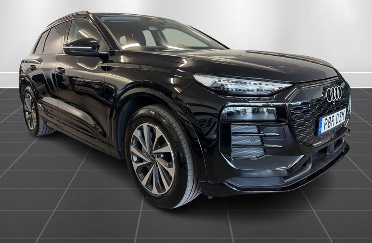 Audi Q6 e-tron, Performance 100kWh Tažné - fotka 5