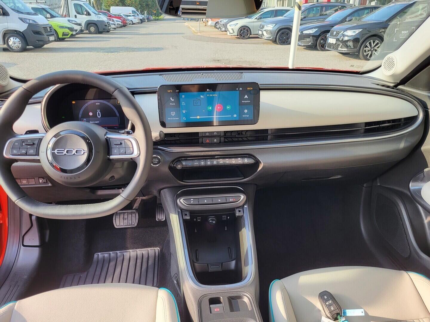 Fiat 600, La Prima MHEV eDCT 1.2 Turbo H - fotka 5