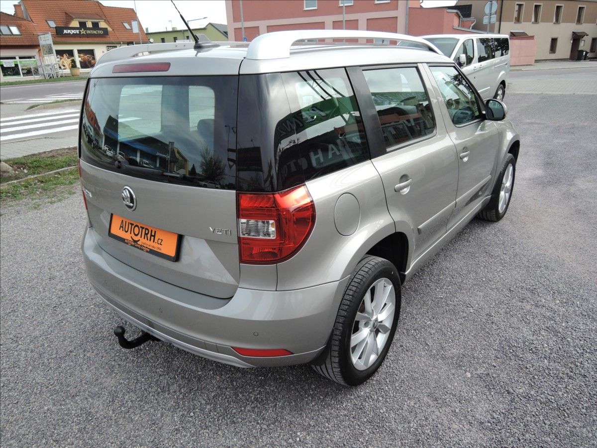 Škoda Yeti, 1,2 TSi DSG Tažné - fotka 6