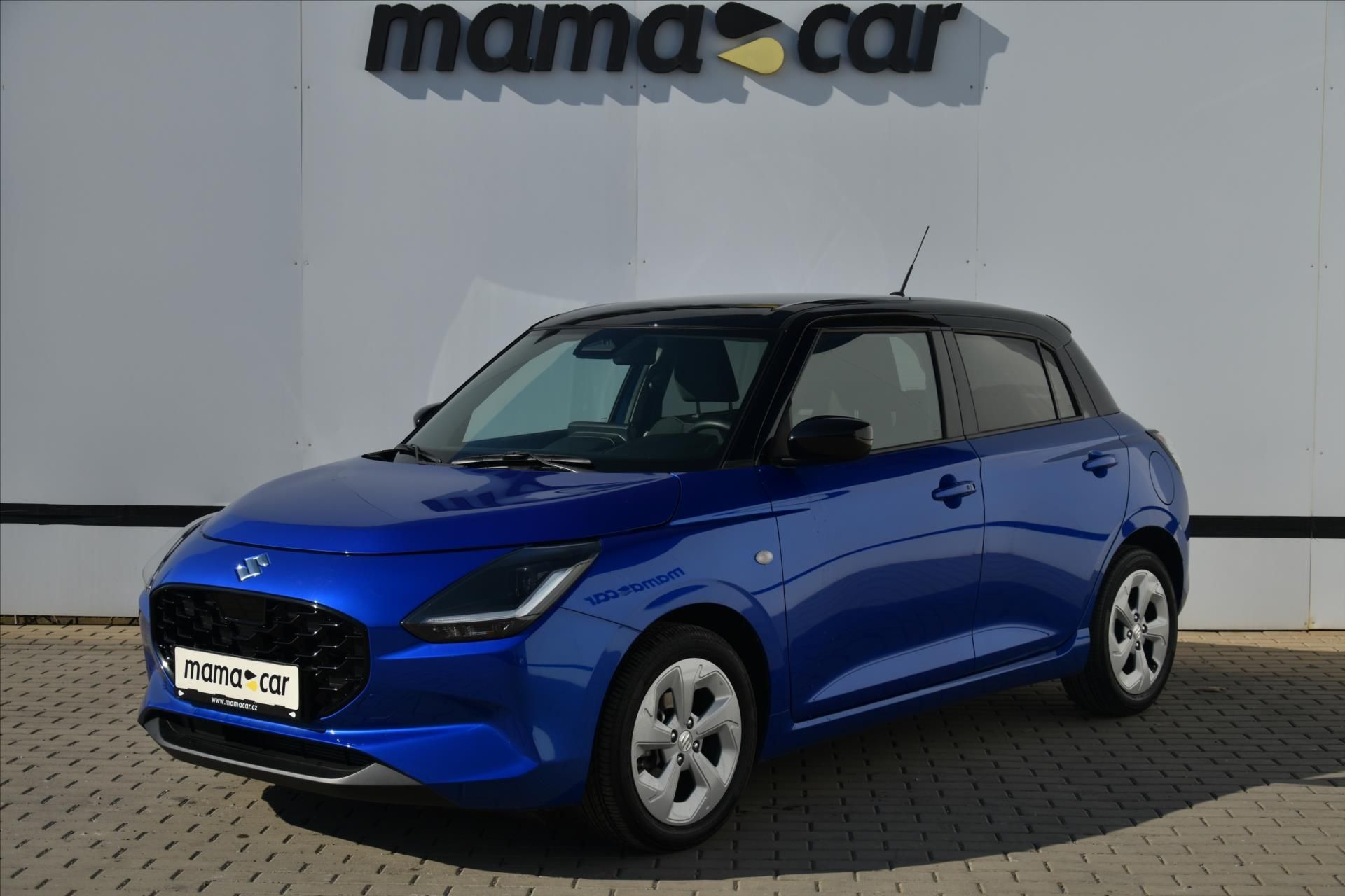 Suzuki Swift, 1.2 PREMIUM HYBRID ZÁRUKA 2/30 - fotka 3