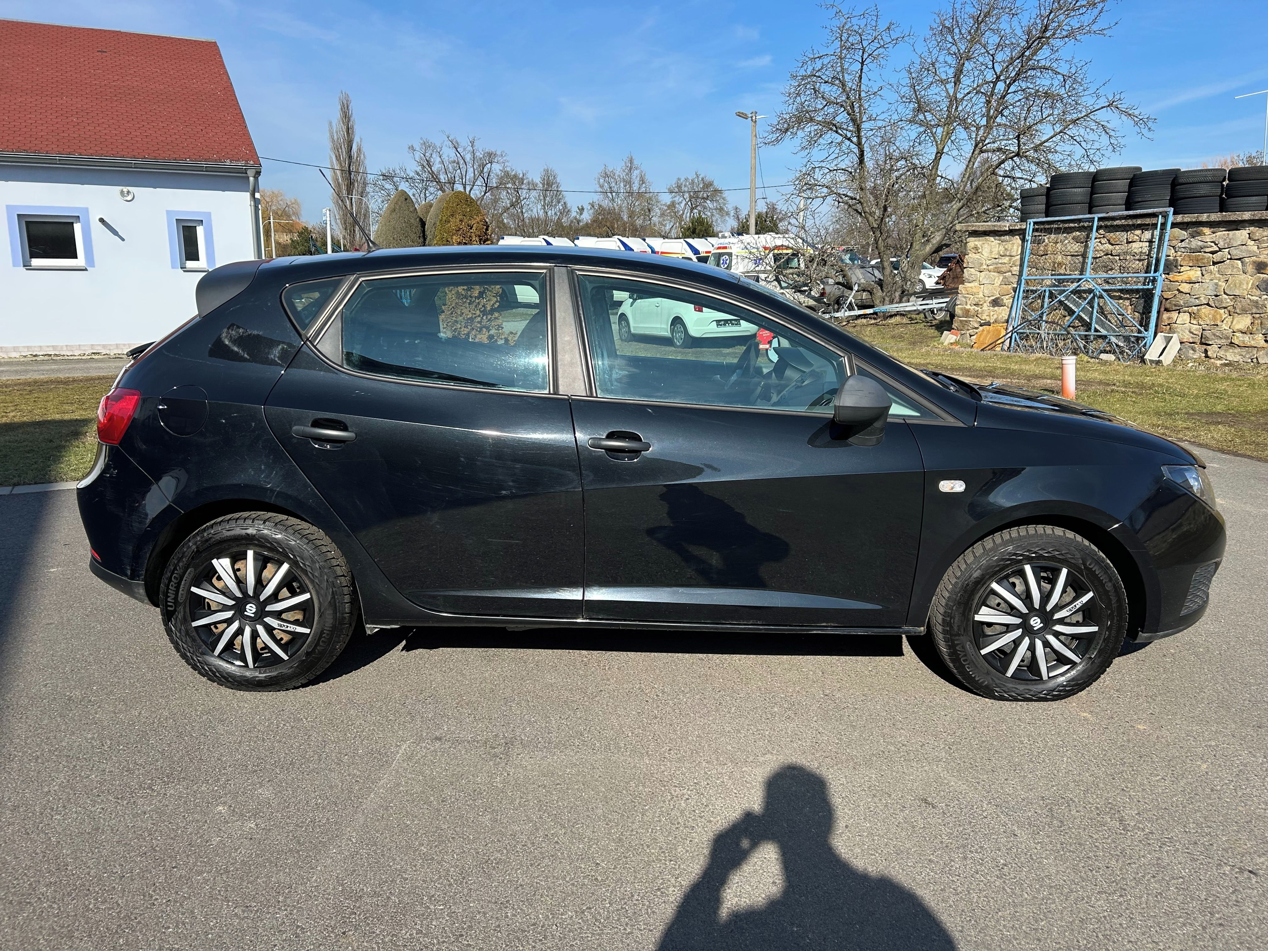 Seat Ibiza, 1.2 TDI - 55kW - EcoMotive - fotka 4