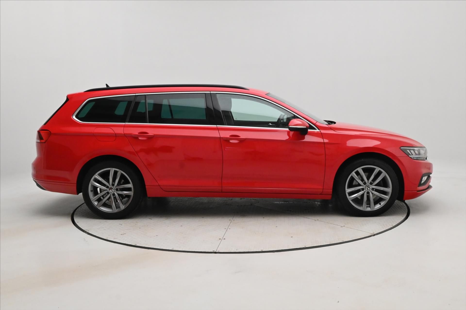 Volkswagen Passat, 2,0 TDI 110 KW DSG BUSINESS Zá - fotka 4