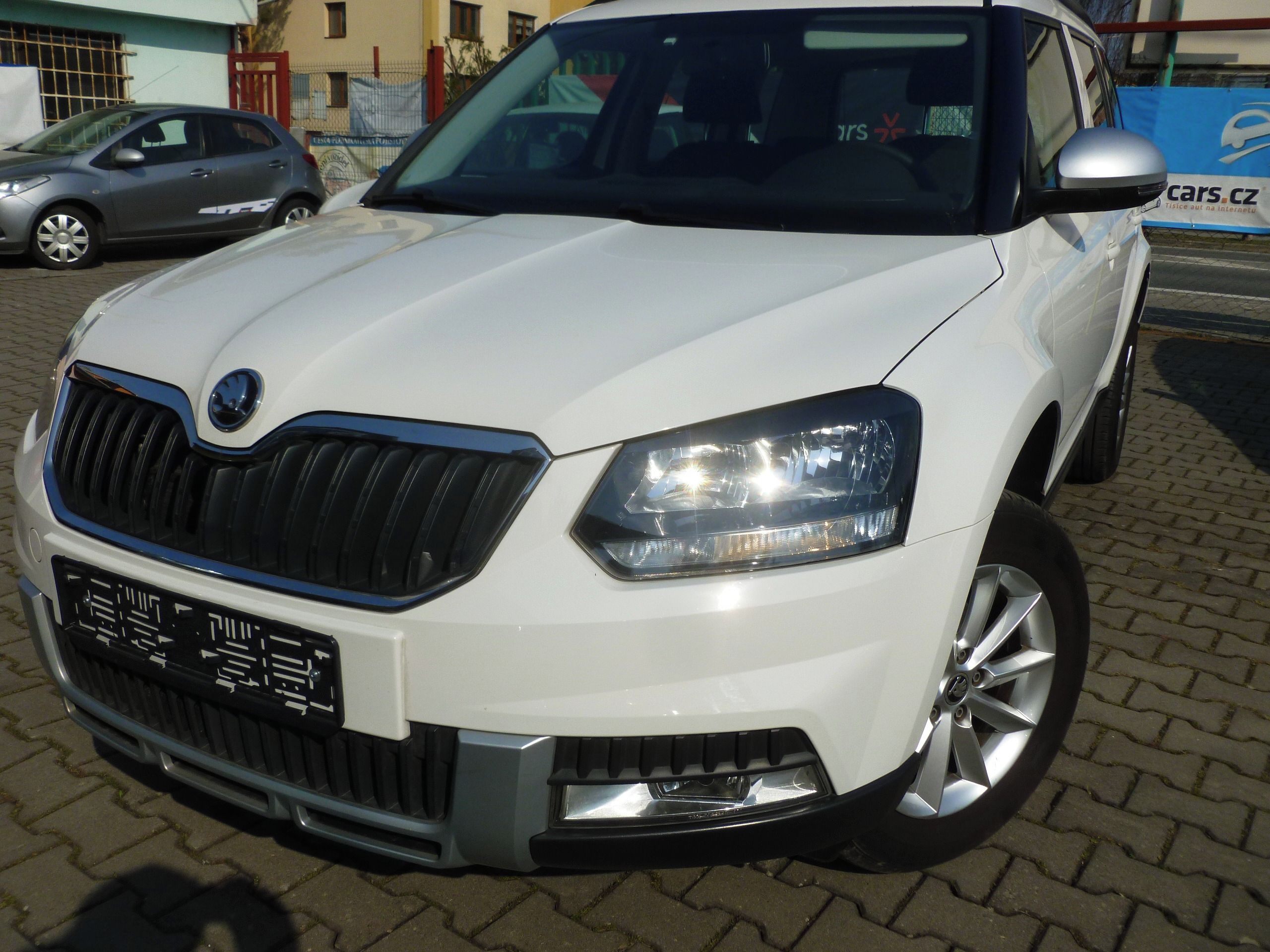 Škoda Yeti, 1.2TSI 81KW 59800KM - fotka 2