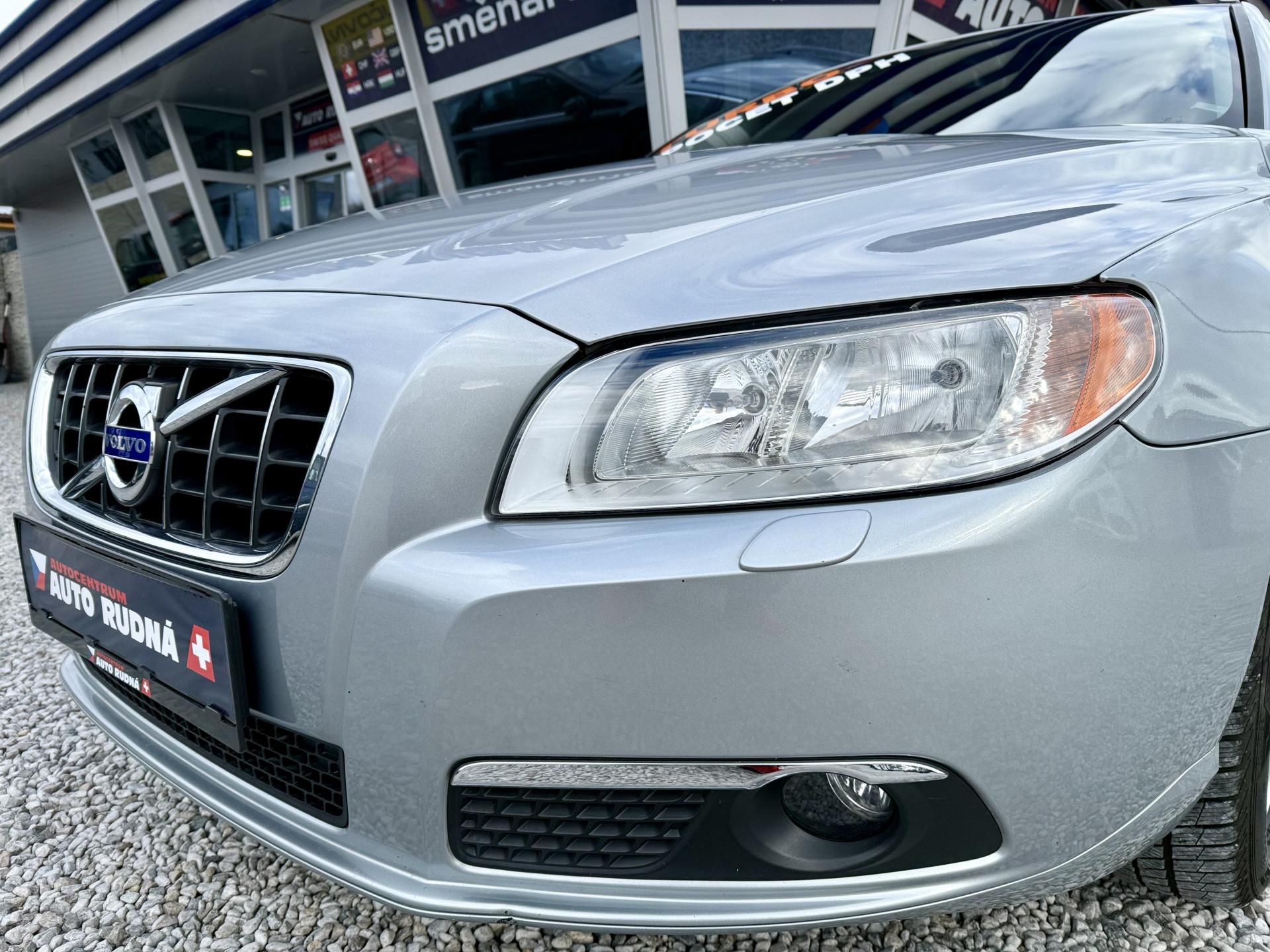 Volvo V70, 1,6i T4 132kW OCEAN RACE - fotka 2