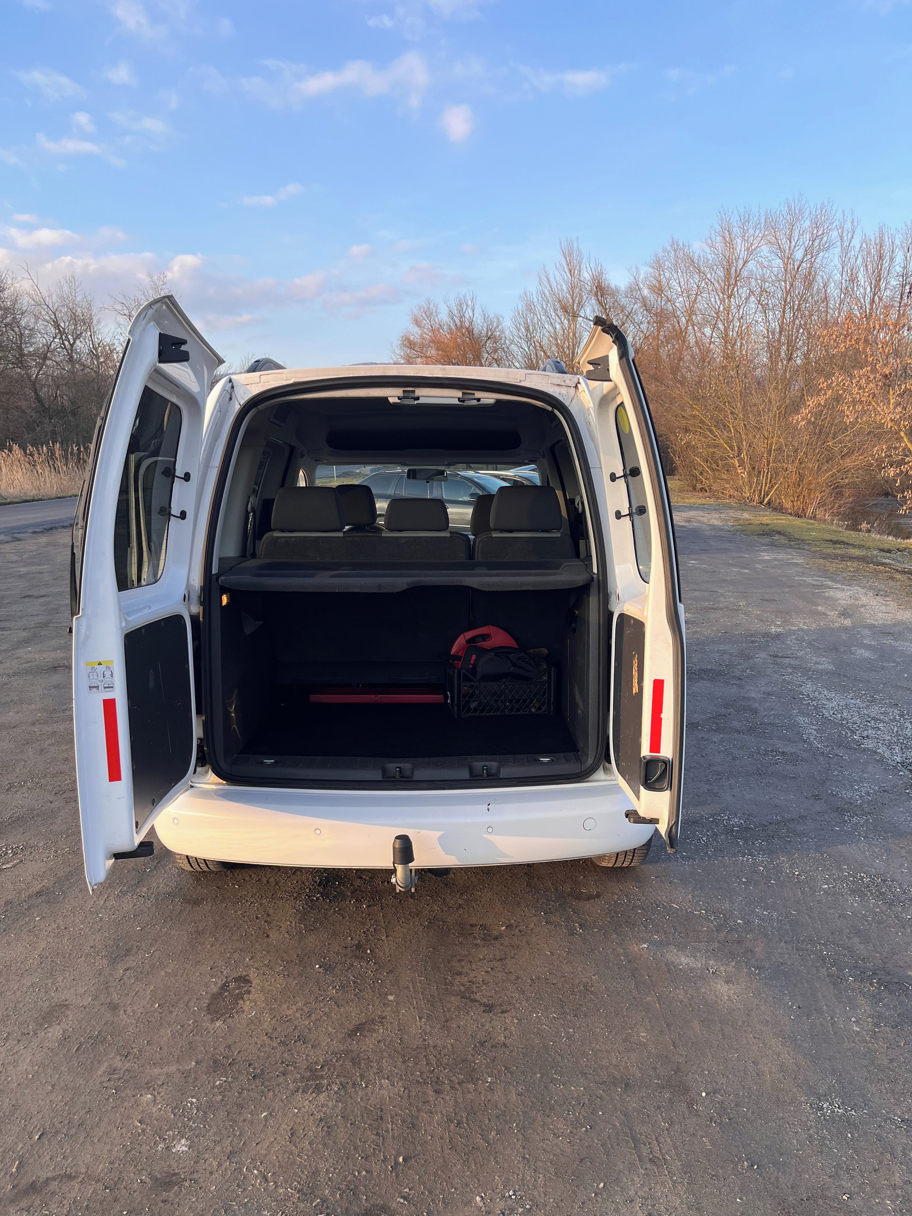 Volkswagen Caddy, 2.0 CNG, servisováno - fotka 2