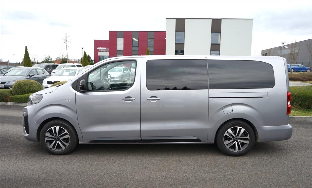 Citroën SpaceTourer, 2,0 BlueHDi 180 EAT8 SHINE XL - fotka 4