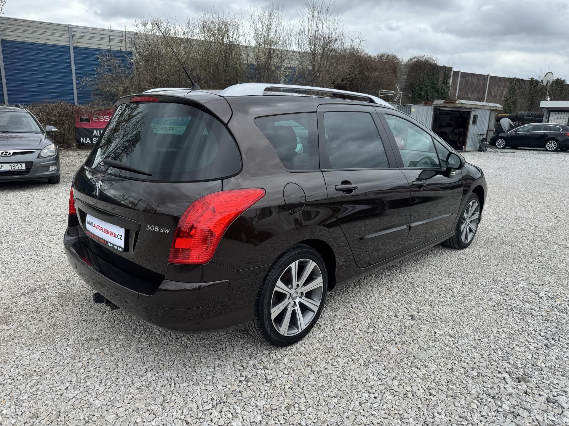 Peugeot 308, 1.6-16V,SW,rezervace - fotka 5