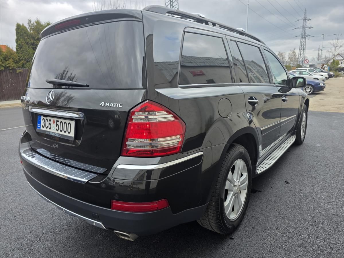 Mercedes-Benz GL, 320 CDI V6 200KW 7.MÍST DPH - fotka 6