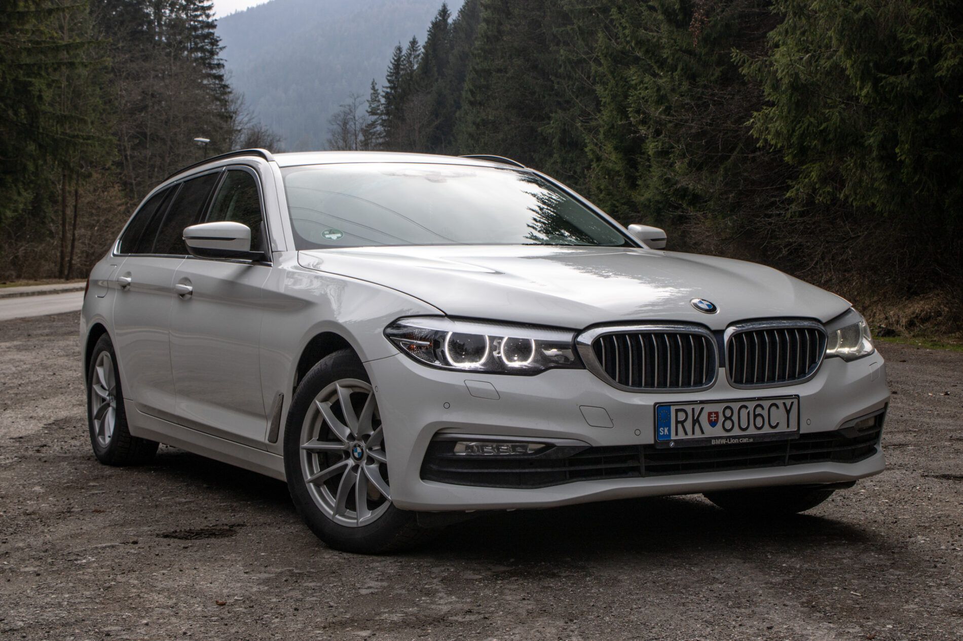 BMW, rad 5 Touring - fotka 3