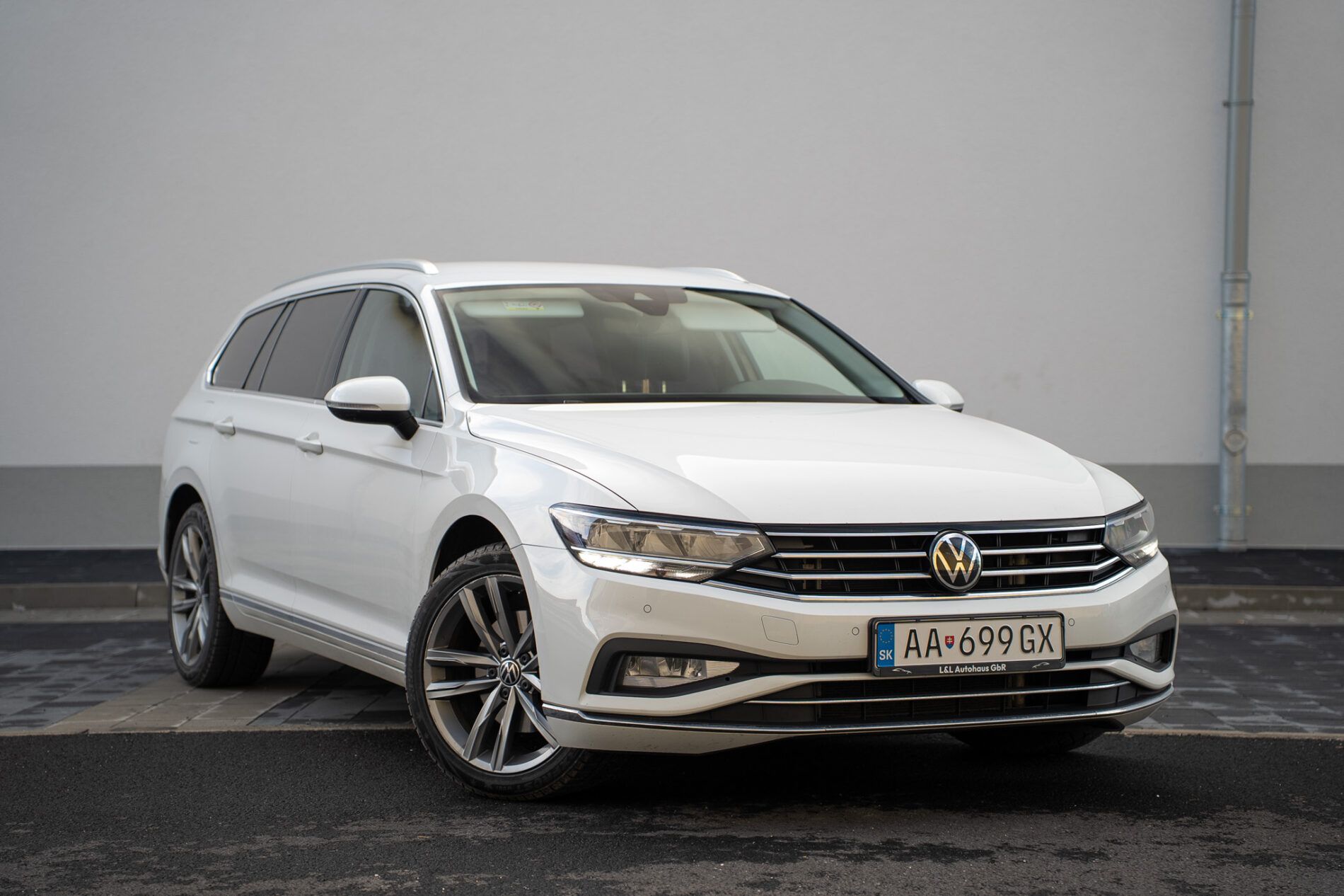 Volkswagen Passat Variant - fotka 3