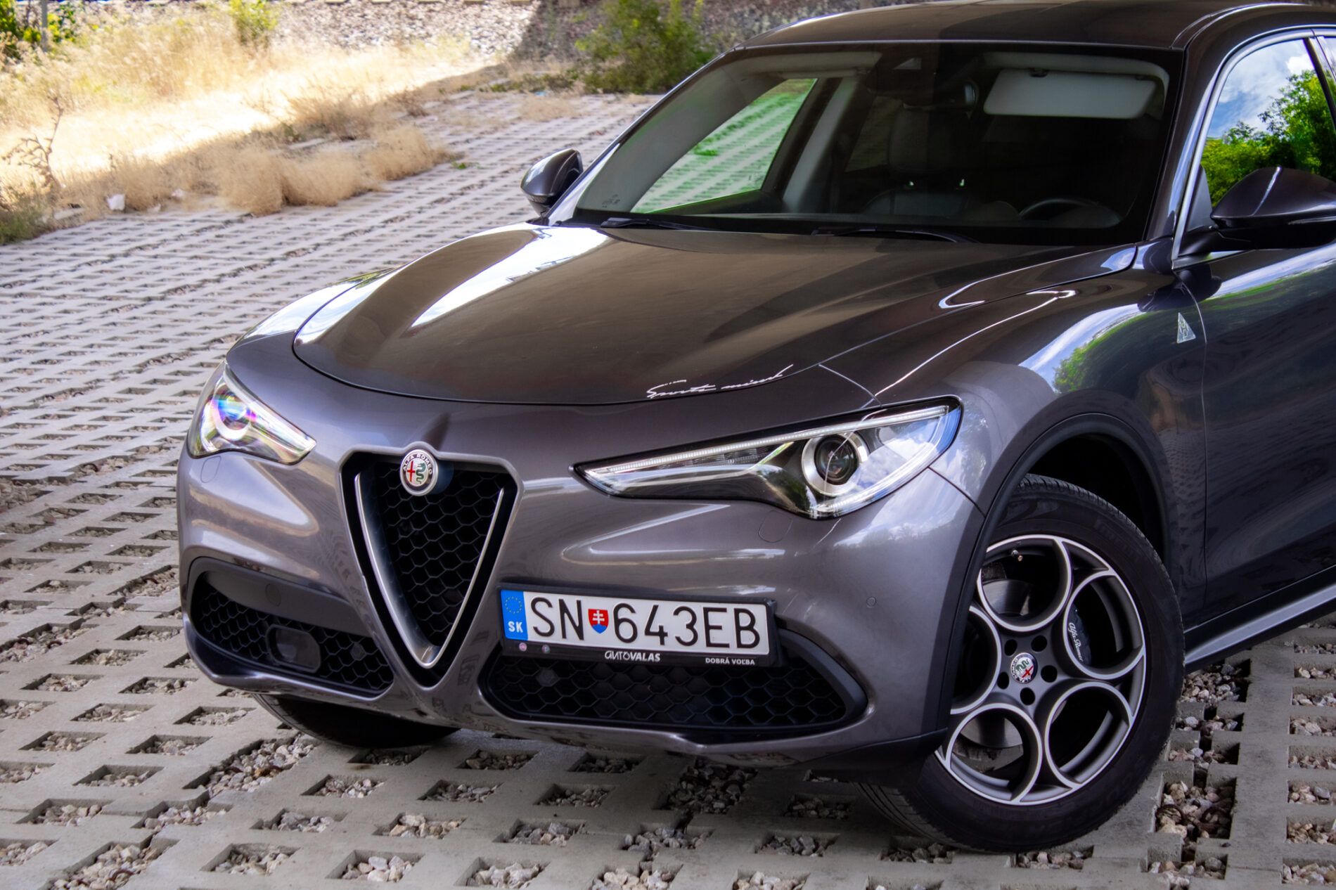 Alfa Romeo Stelvio - fotka 2
