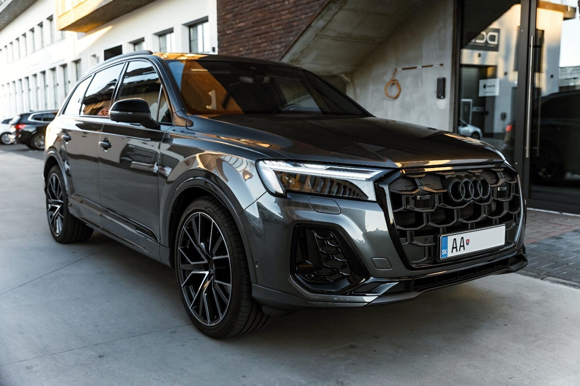 Audi Q7 - fotka 3