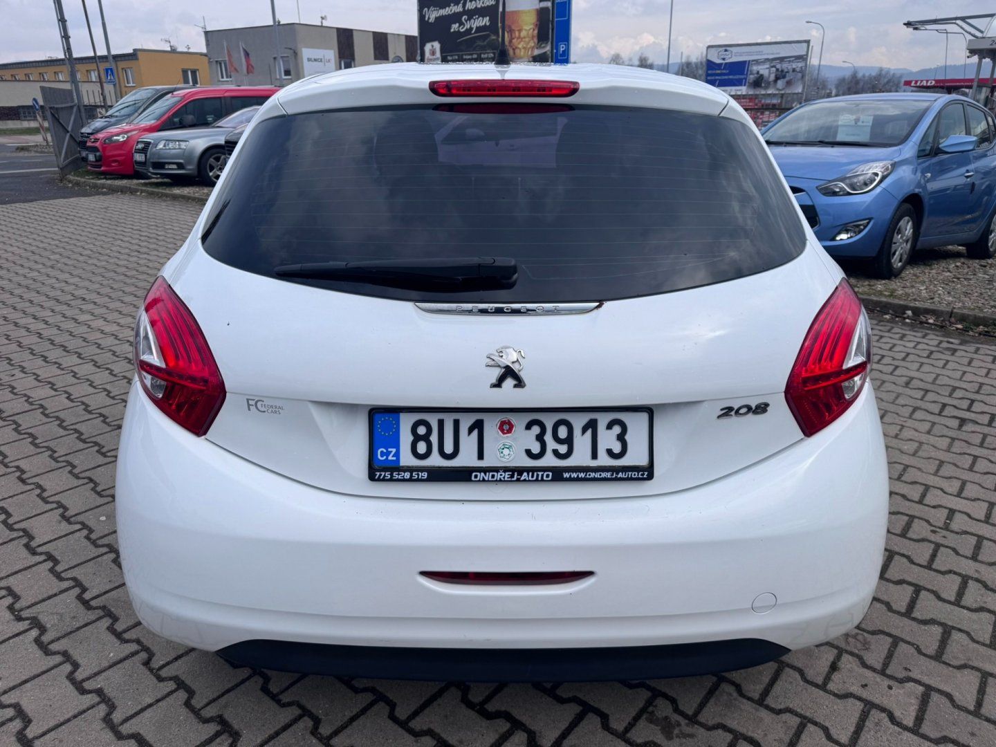 Peugeot 208, 1,2 60 KW 1. MAJ STK - fotka 4