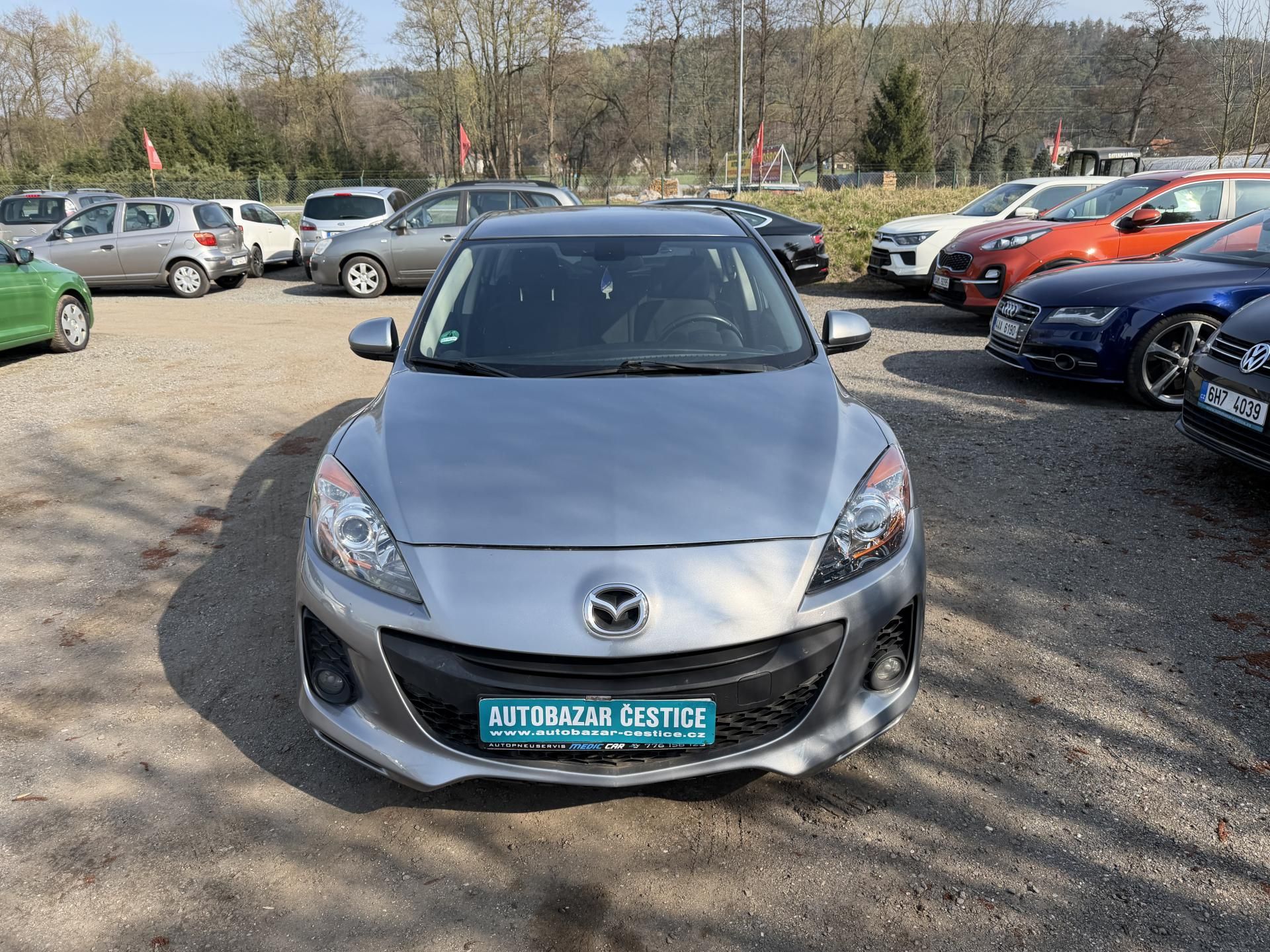 Mazda 3, 2.2 D - fotka 2