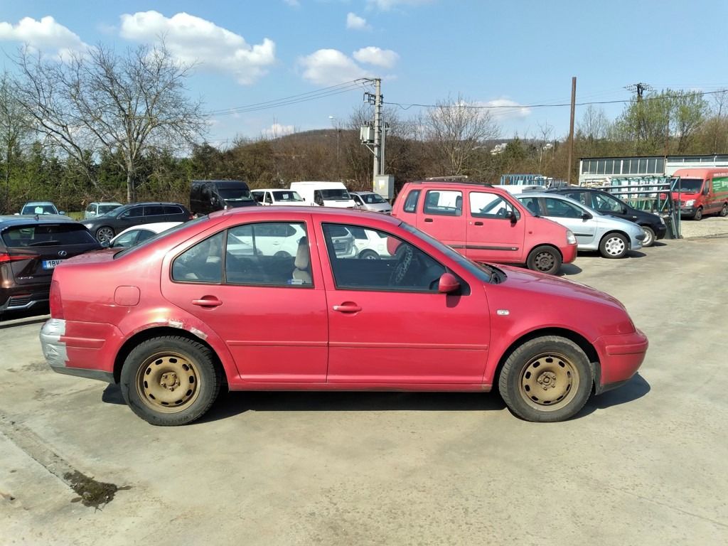 Volkswagen Bora, 1.9 TDI 66kW ČR,1.MAJITEL - fotka 5