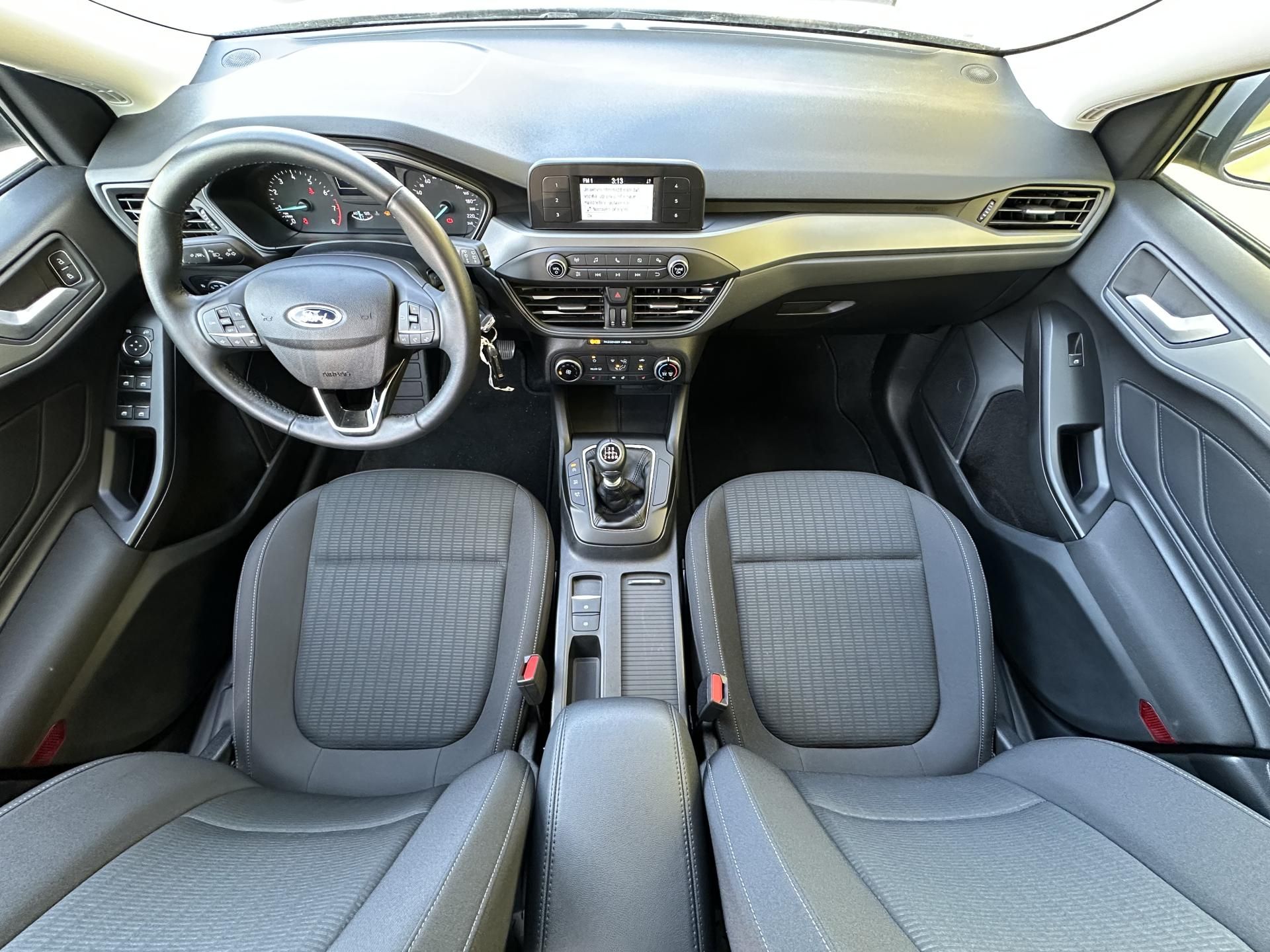 Ford Focus, KOMBI 1.0/74kW * 1.Maj *LED* - fotka 6