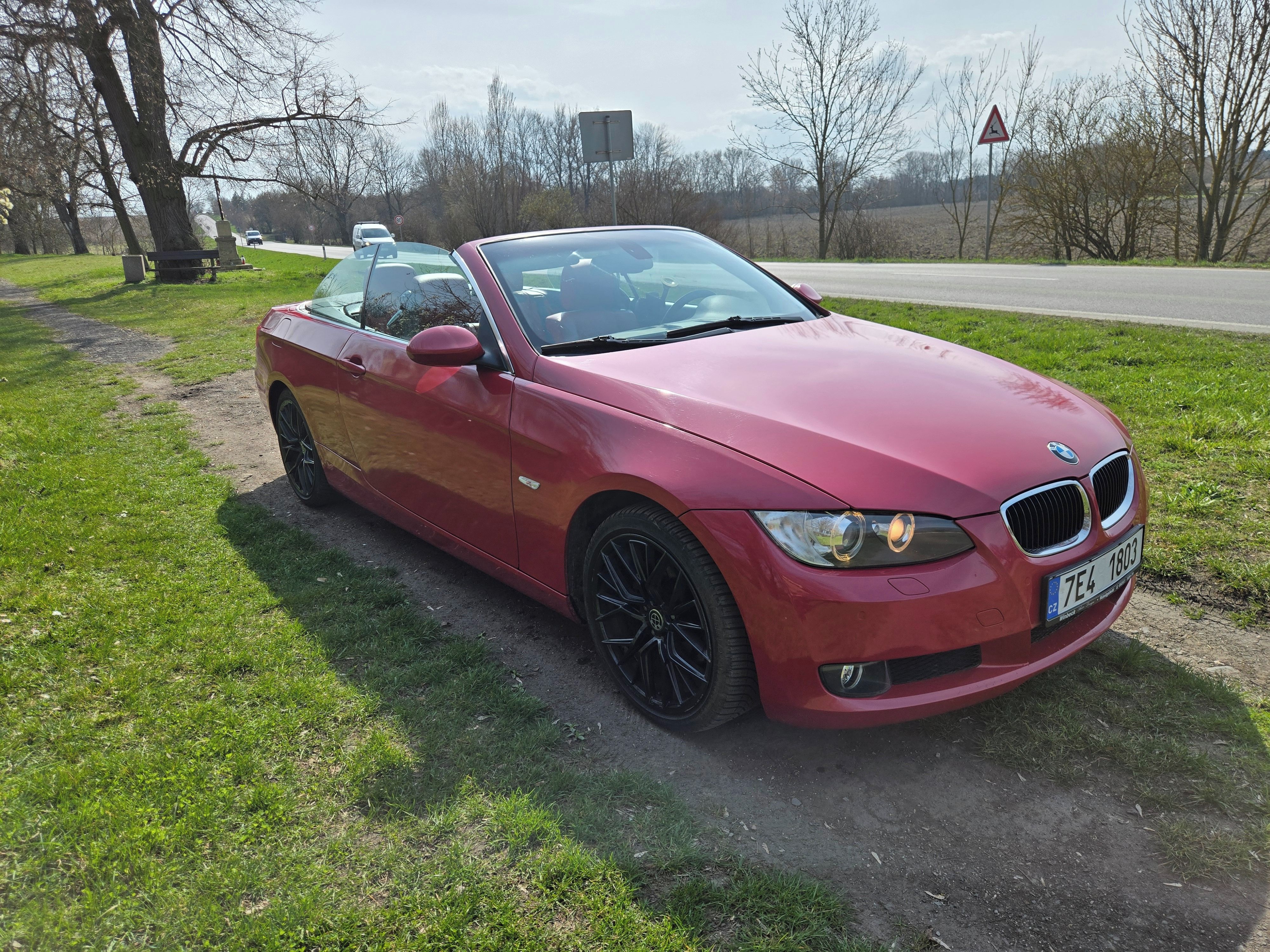 BMW Řada 3, 2,0 benzin - fotka 2