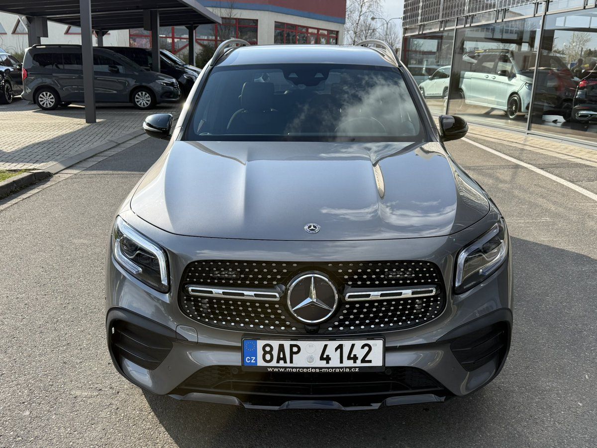 Mercedes-Benz GLB, 220 d 4MATIC - fotka 3