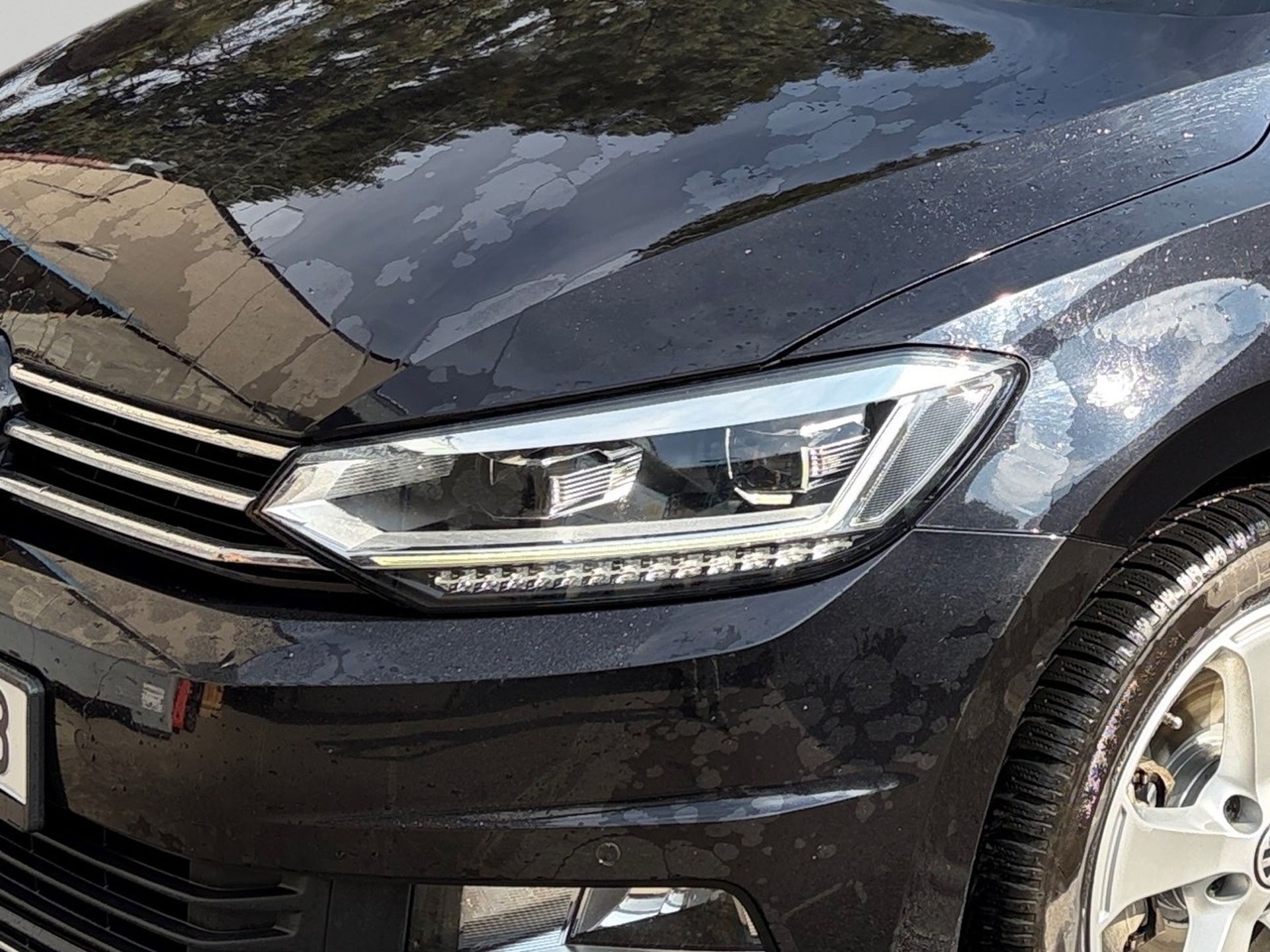 Volkswagen Touran - fotka 5