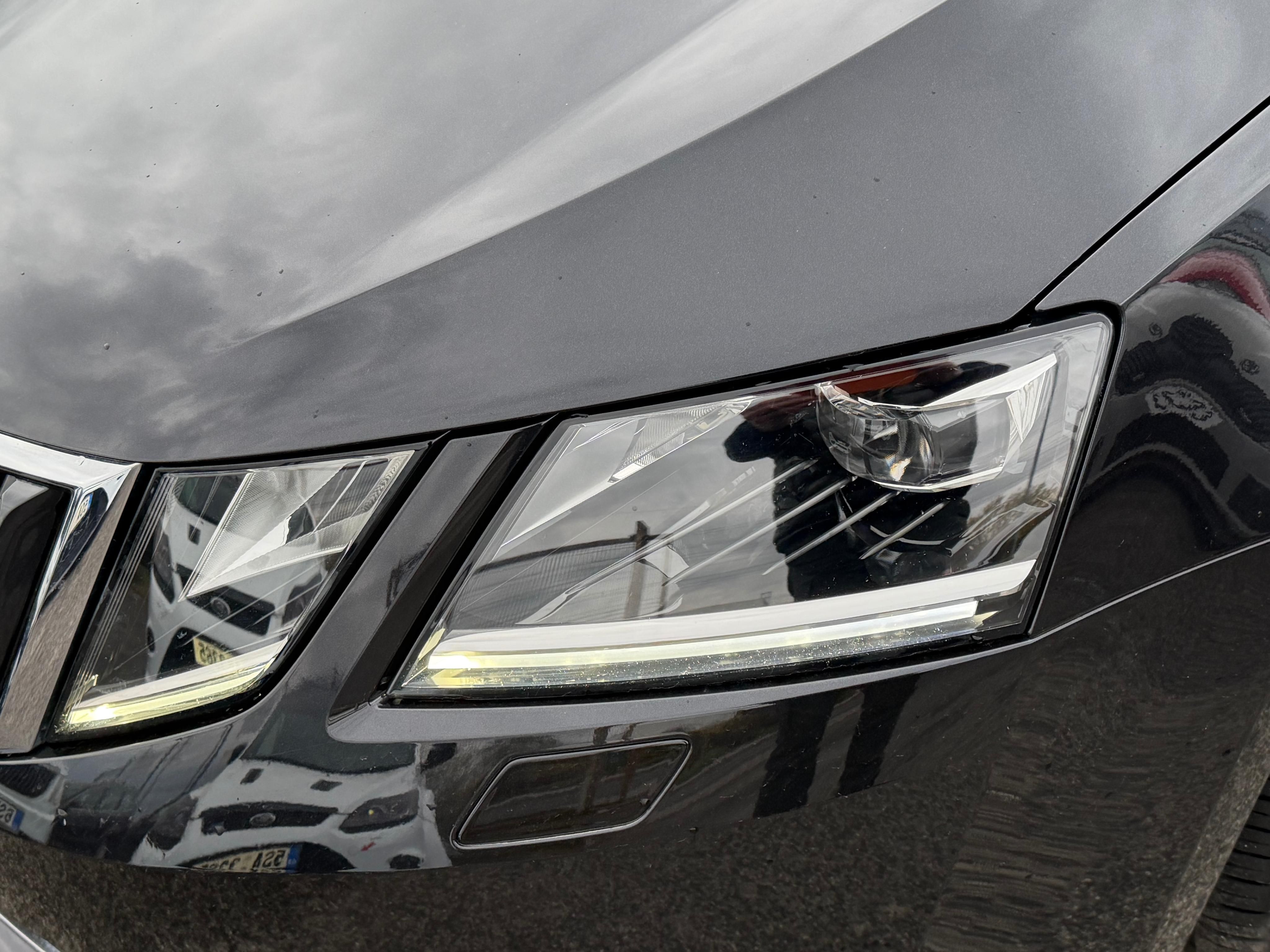 Škoda Octavia, 2.0TDI-STYLE-NAVI-LED.TOP-STAV - fotka 6