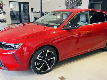 Elegance HB 1.6 PHEV 132kW/180