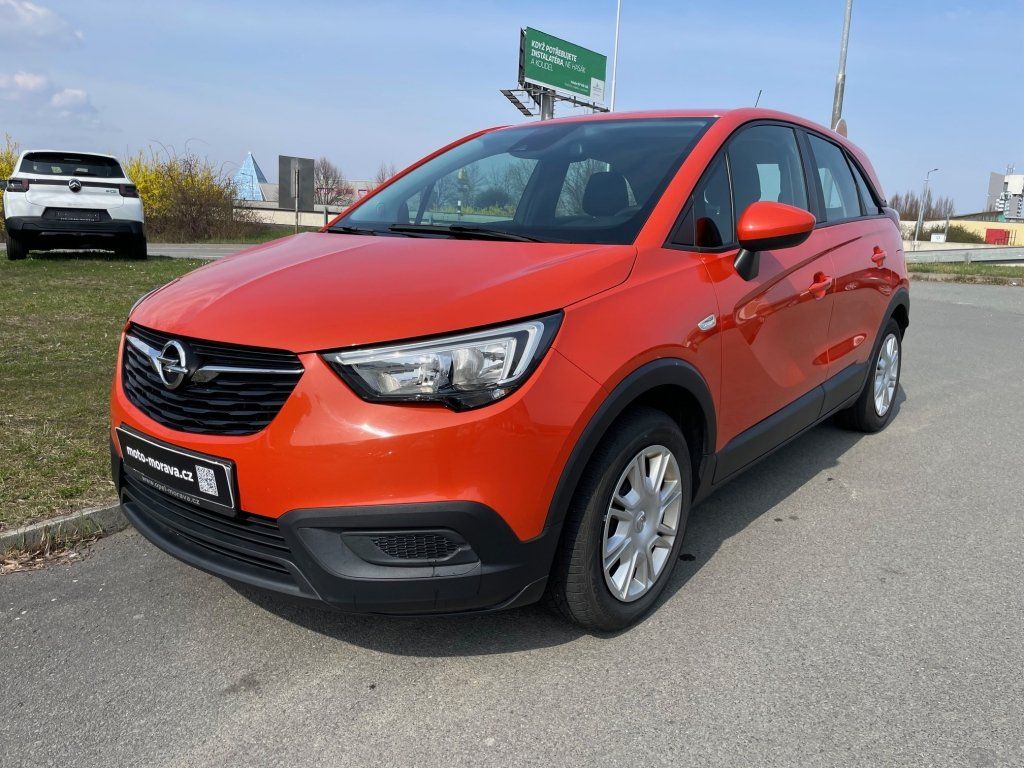 Opel Crossland X, Enjoy 1,2 MT5, ČR, 1. maj