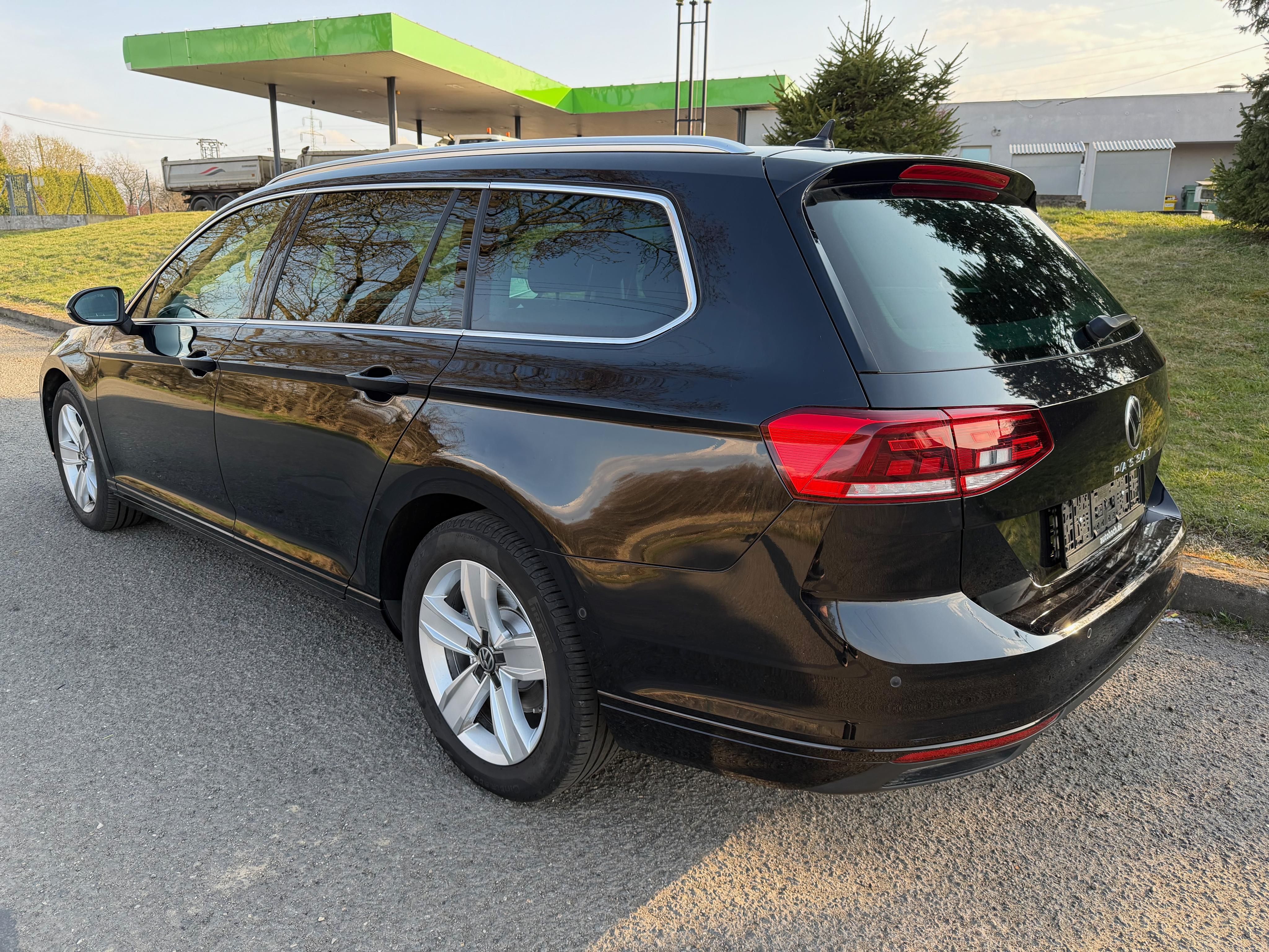 Volkswagen Passat, 2.0TDi-110kw,dsg,full led, 1.m - fotka 3