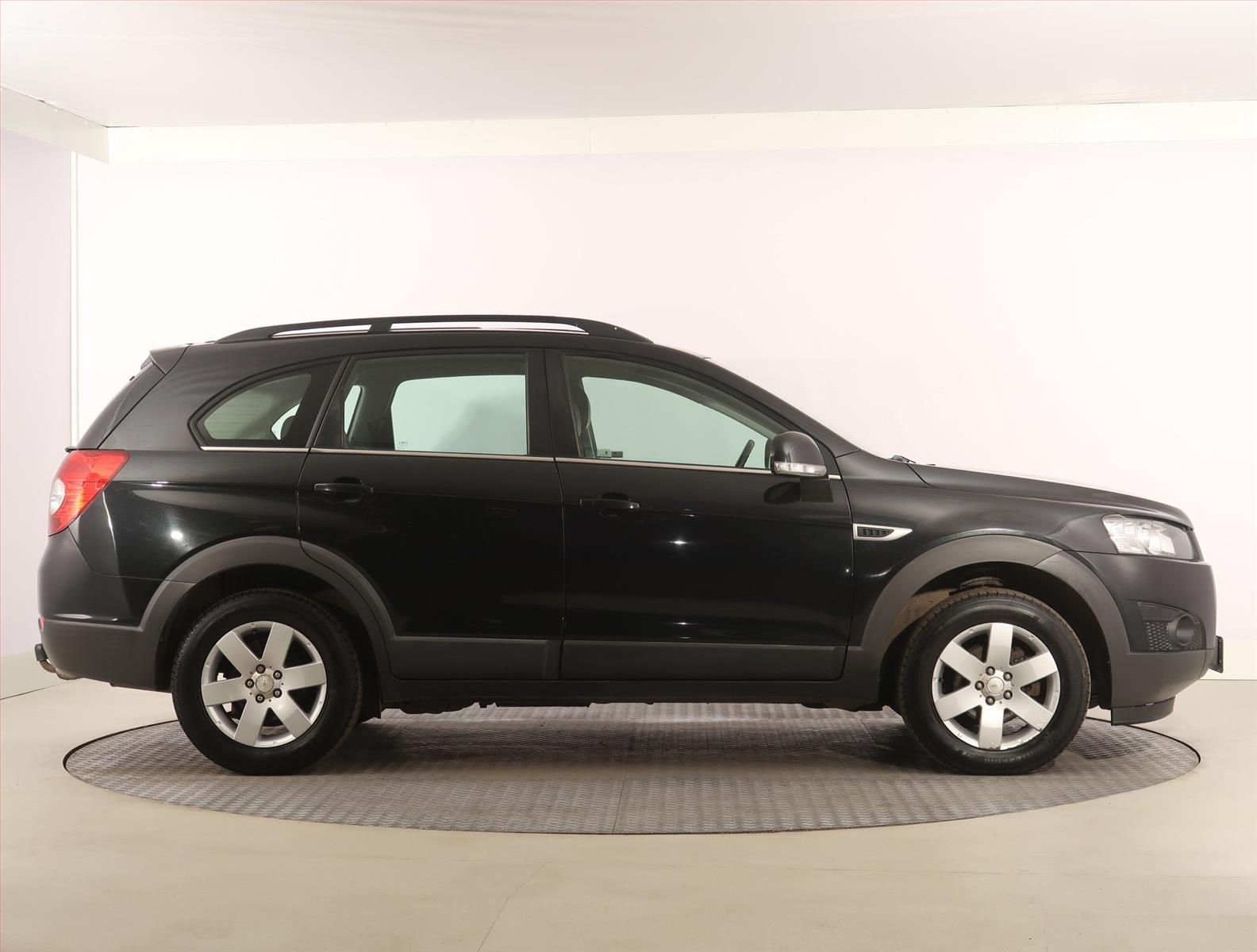 Chevrolet Captiva, 2.2 CDTi, 4X4, Serv.kniha - fotka 6