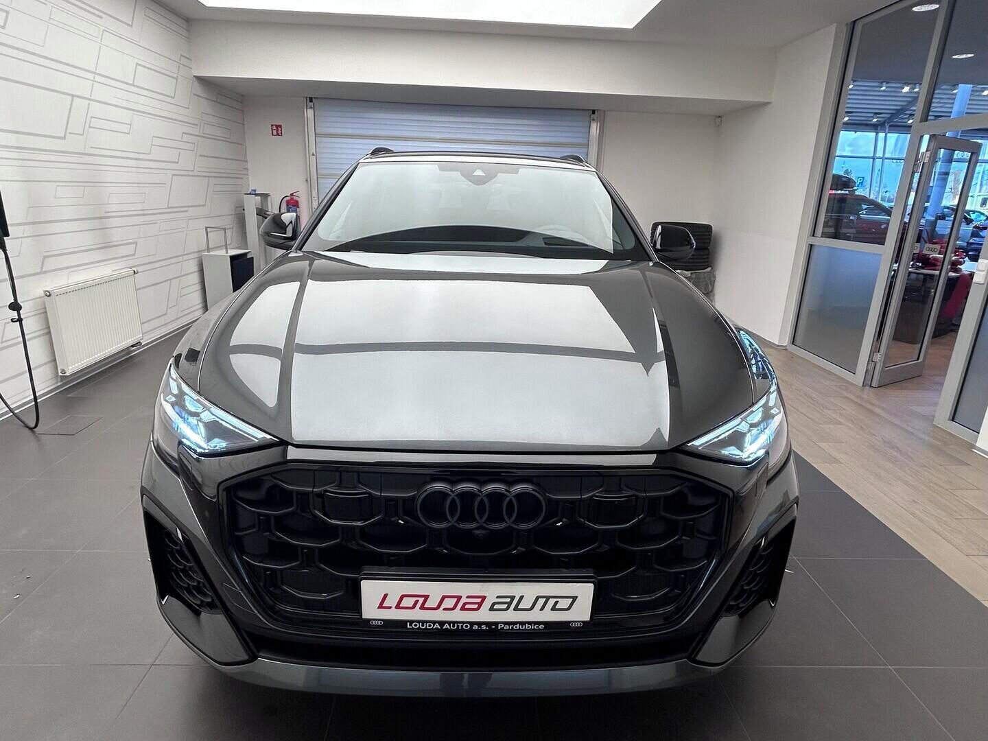 Audi Q8, SUV 50 TDI quattro 210 kW - fotka 2