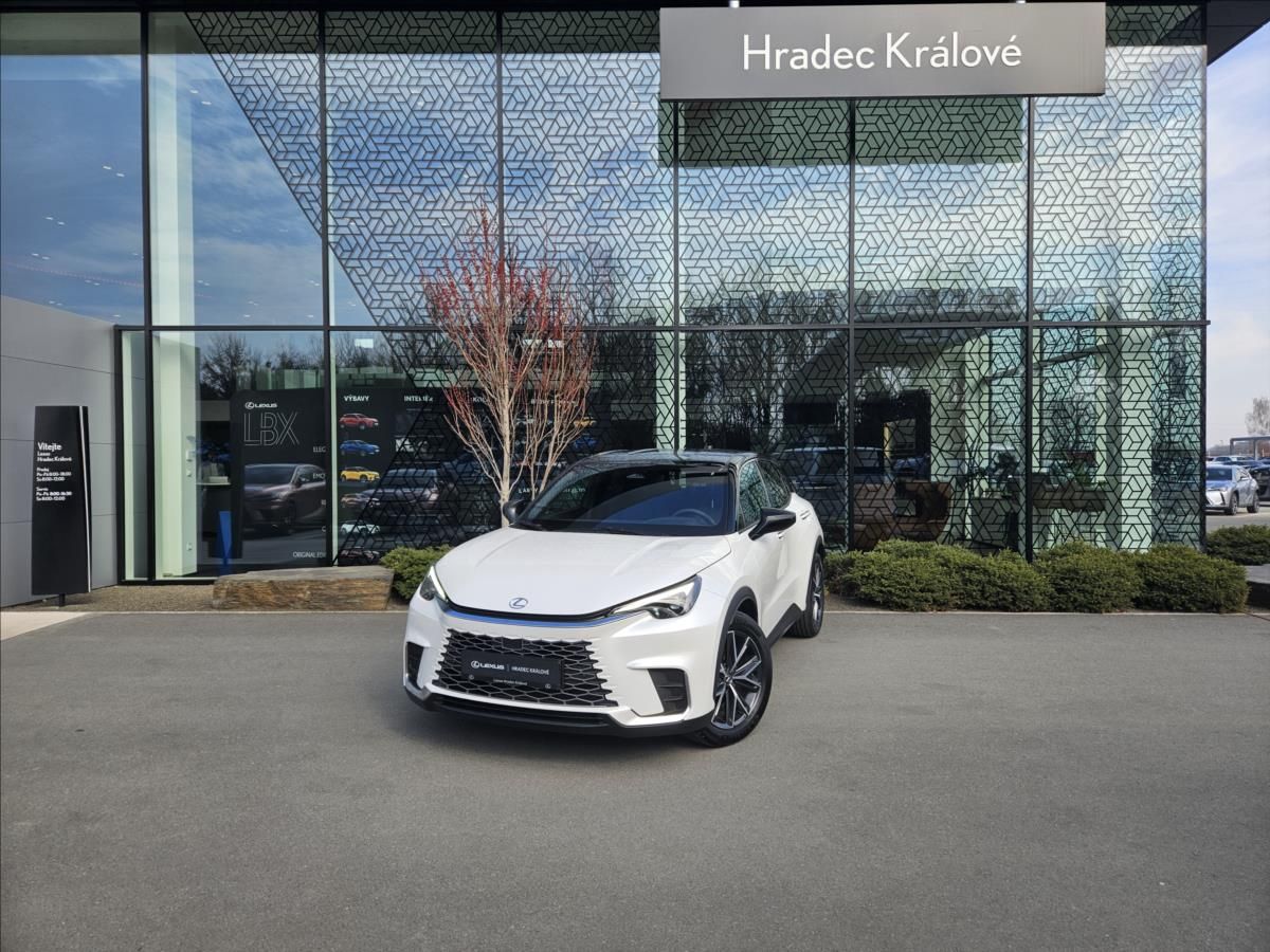 Lexus LBX, 1,5 EMOTION Tech