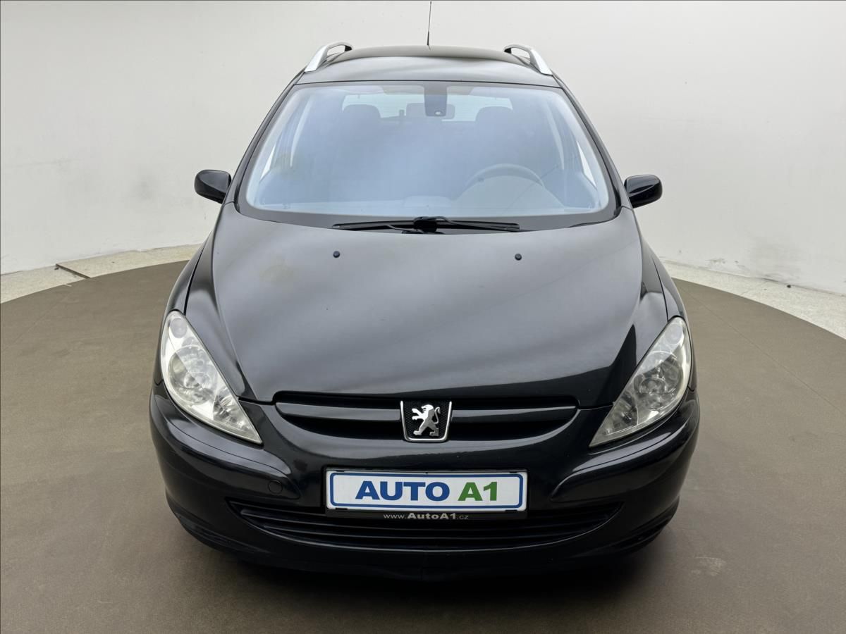 Peugeot 307, 2,0 HDi 79kW KLIMA ALU TAŽNÉ - fotka 2