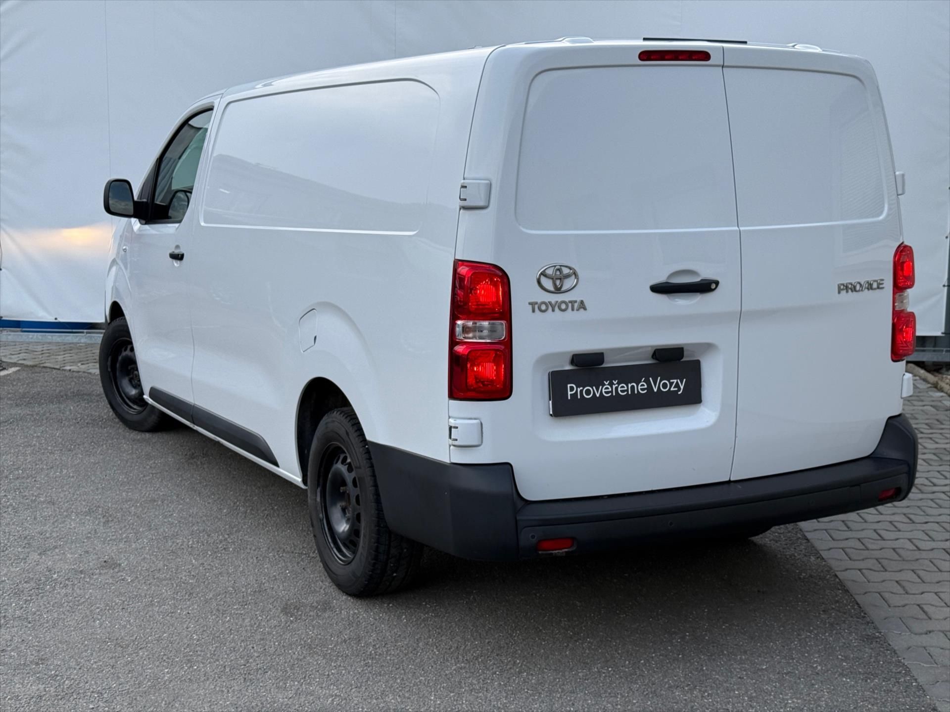 Toyota Proace, 2,0 Active - fotka 4