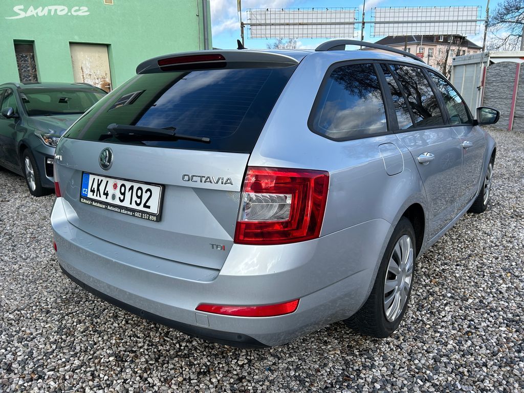 Škoda Octavia, 2.0 TDi 110 KW - fotka 6