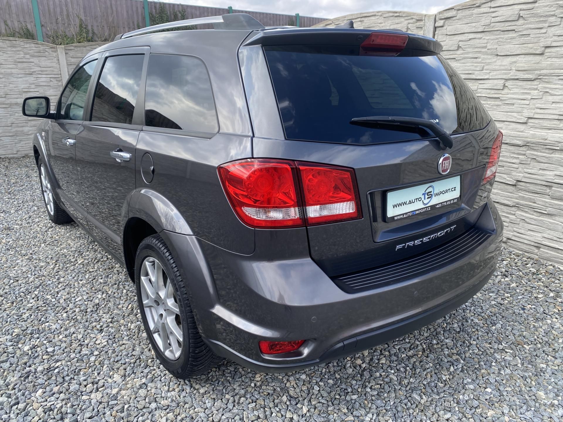 Fiat Freemont, 2.0MJET 140PS MAN 7M 164000KM! - fotka 3