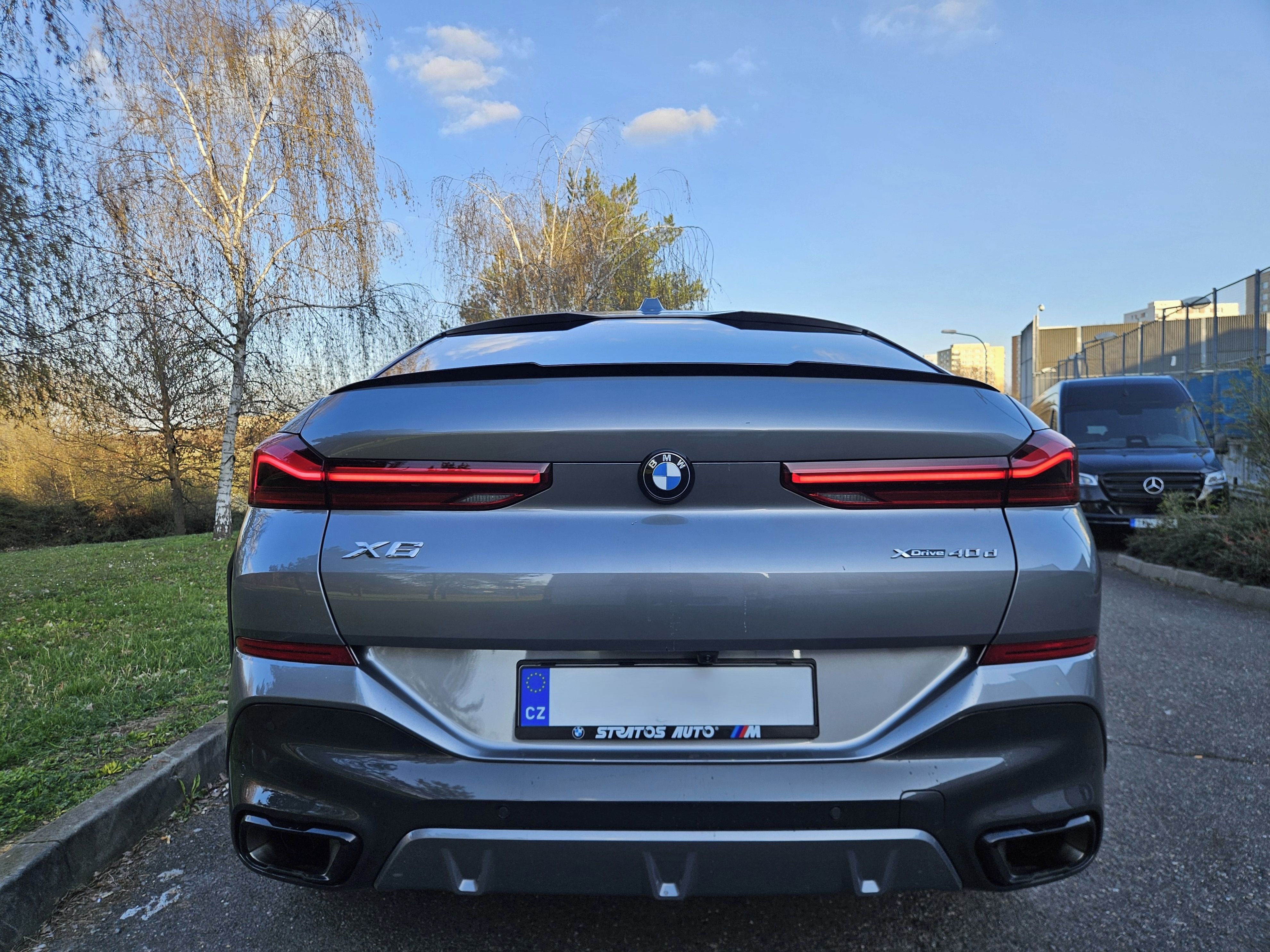 BMW X6, xDrive40d TOP výbava! - fotka 3